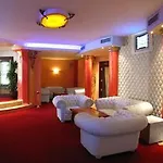 Capitol Warna