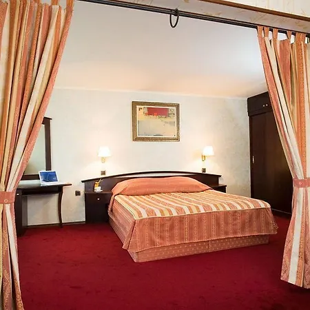Capitol Hotel